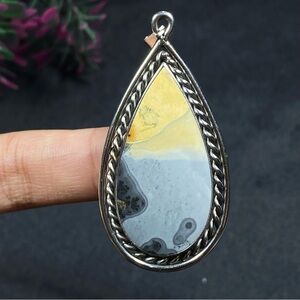 Elegant Maligano Jasper Teardrop Pendant